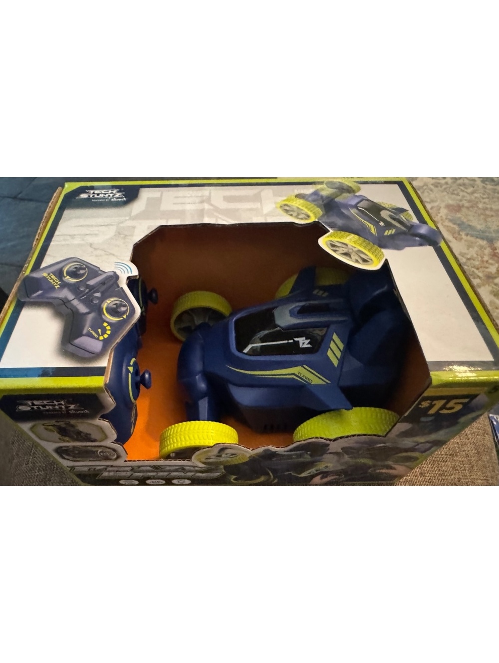 Tech Stuntz Crazy Spins Remote Control Stunt Car with 360-Degree Spins - Blue &